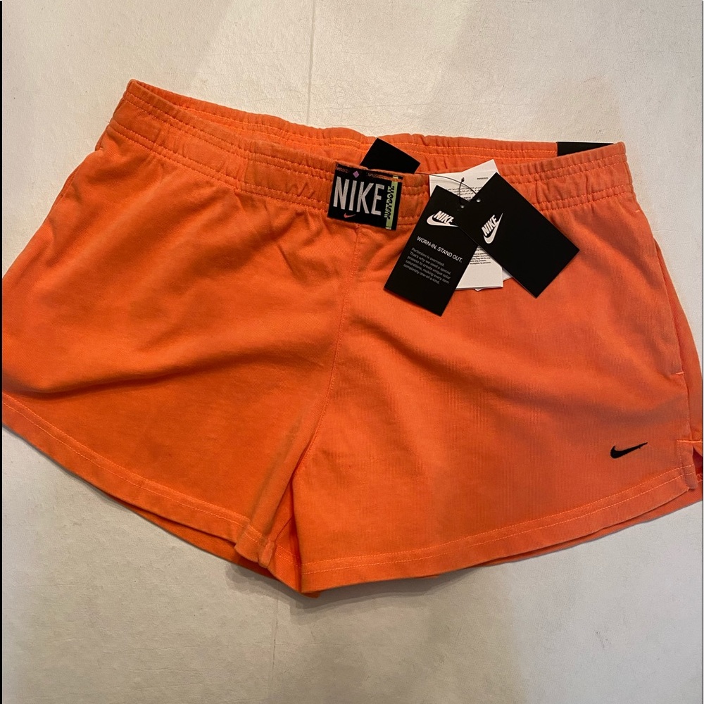 Nike Acid Wash Shorts L